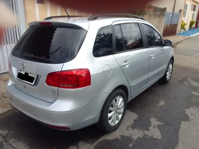 Volkswagen Spacefox 1.6/ 1.6 Trend Total Flex 8V 5P 2012