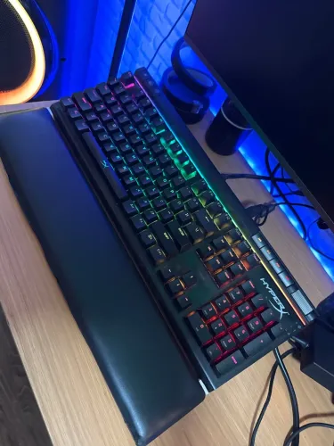Teclado hiperx elite