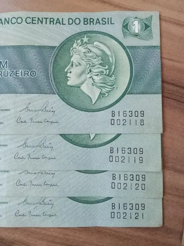 Cédulas de um cruzeiro sequência perfeita