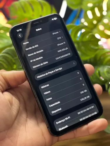 iPhone 11