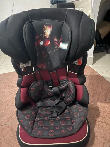 Cadeirinha infantil para carro