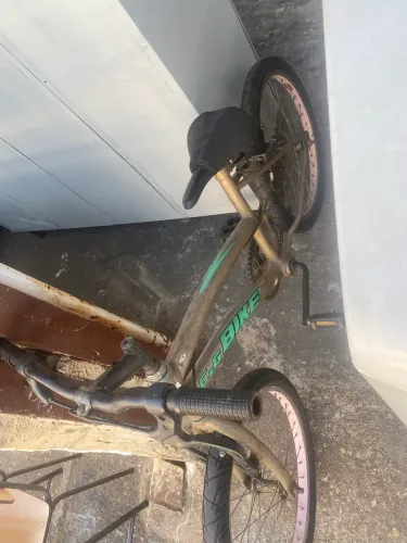 Bicicleta aro 24