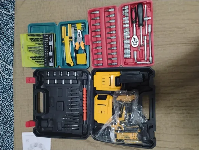 Kit furadeira/parafusadeira 4x1 promoção