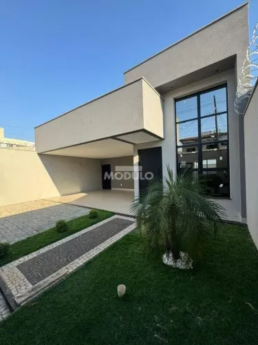 CASA RESIDENCIAL à venda, 3 quartos, 3 suítes, 4 vagas, Pampulha - Uberlândia/MG