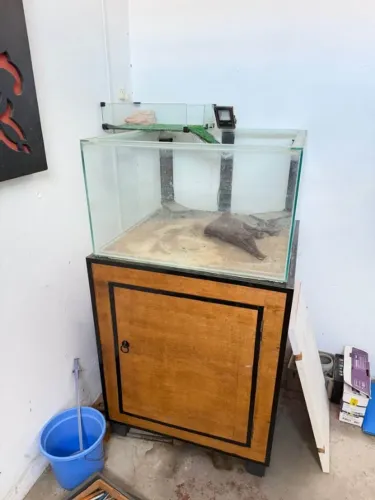 Aquário 200L completo com móvel e sump