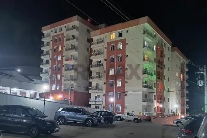 APARTAMENTO 2 QUARTOS VARANDA E VISTA LIVRE NO BOSQUE DE MONTREAL CORRÊAS