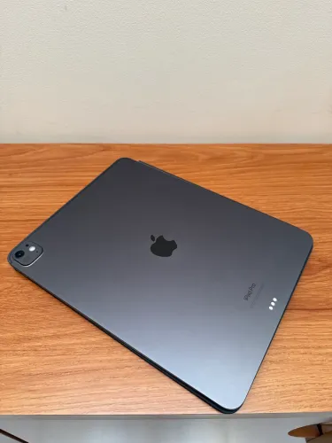 iPad Pro M4 Completo