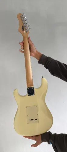 Guitarra Tagima