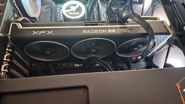 Placa de vídeo AMD RX6750XT XFX QuickSilver