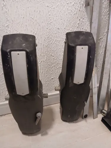 2 Motores basculante (Portão) apenas 2 messes de uso são os dois por 300.