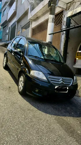 Citroen C3 Exclusive 1.4 Flex 8V 5P 2011
