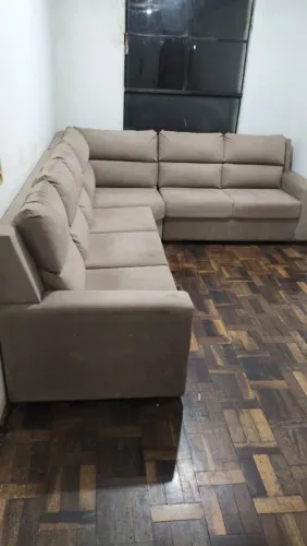 Sofá em L grande
