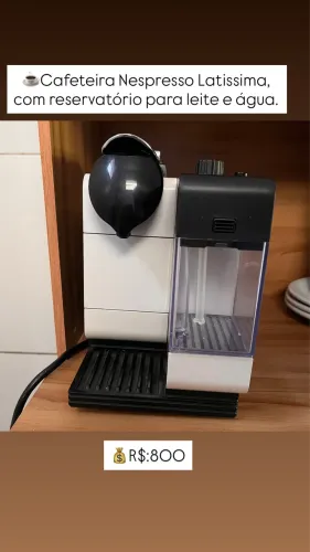 Cafeteira nespresso lattissima 