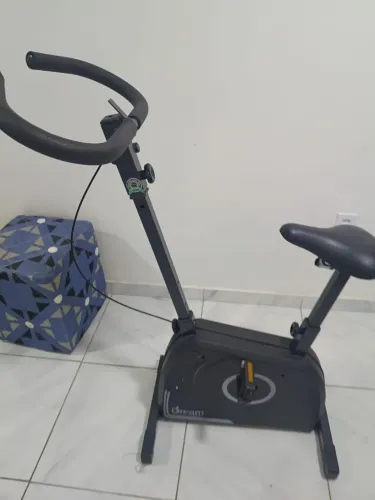 VENDE-SE BICICLETA
