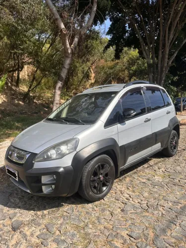 Fiat Idea Advent./ Adv.locker 1.8 MPI Flex 5P 2012