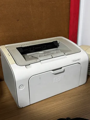 Impressora HP LaserJet P1005 Laser Monocromática - Ótimo Estado