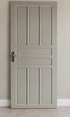 Vende se porta de madeira