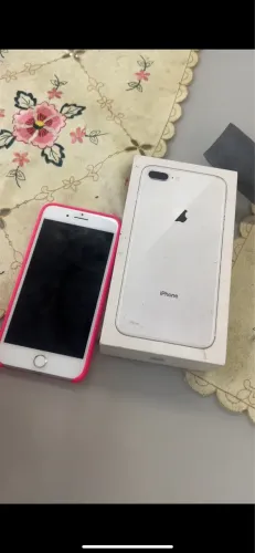iPhone 8 Plus