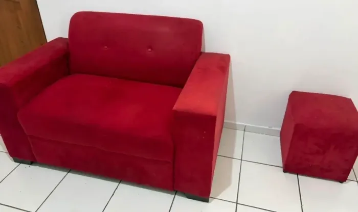 Conjunto de sofá + puff