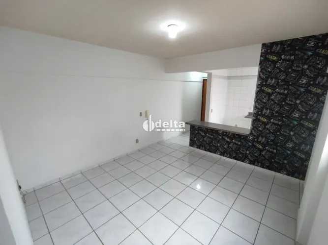 Apartamento com 2 quartos disponível para venda no bairro Santa Mônica em Uberlândia-MG