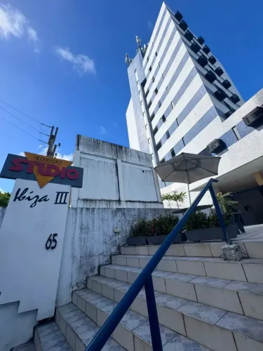 Edf. Stúdio Ibiza III - Prédio Próximo a padaria diplomata no Pina!