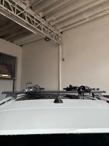 2 suportes para bicicleta Thule ProRide + 2 racks de teto Thule