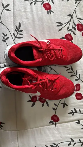 Vendo Tênis Nike Revolution 6 