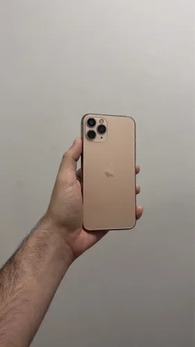 iPhone 11 Pro 64GB Dourado