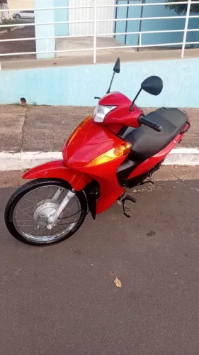 Honda Biz es 2015