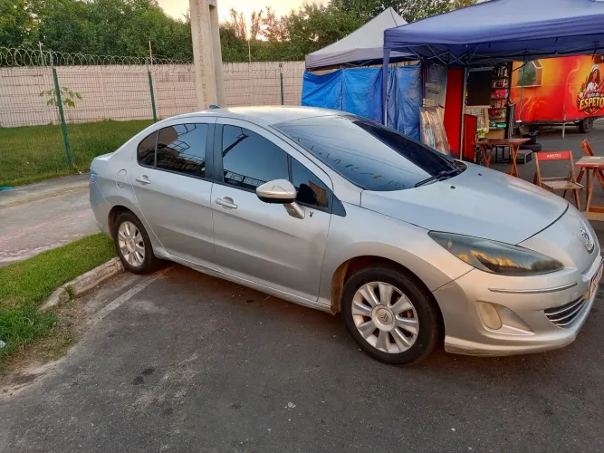 Peugeot 408 Sedan Allure 2.0 Flex 16V 4P Mec. 2012
