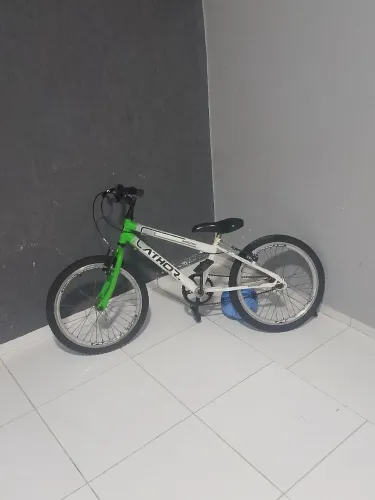 Bicicleta aro 20 infantil