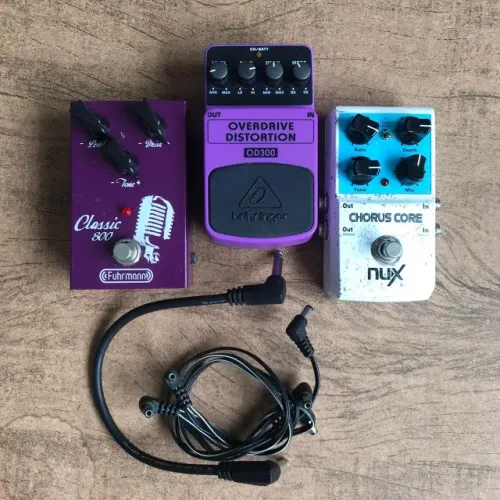 Kit Pedais Guitarra Rock & Blues: Fuhrmann Classic 800 + Overdrive/Distortion + Chorus Nux