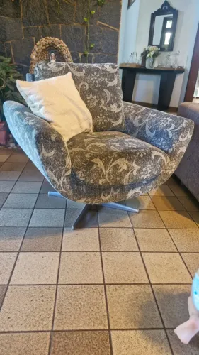 Poltrona Giratória de Design - Excelente Estado