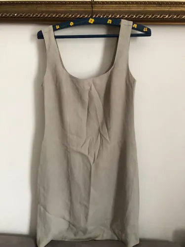 vestido social bege