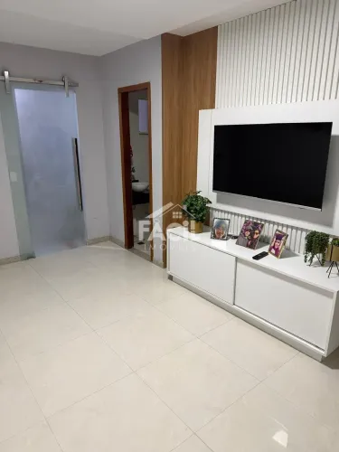 Casa para Alugar em Morada de Laranjeiras, Serra - 2 Dorms, 68m²