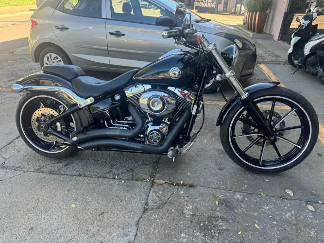 Harley breakout 2014/15 super conservada