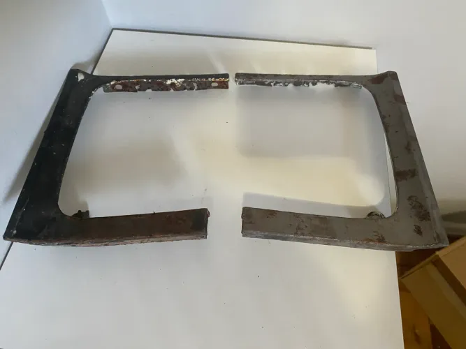 Acabamento de farol opala 78/79