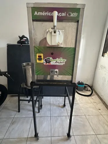 MÁQUINA DE AÇAÍ EXPRESSO TODA REVISADA