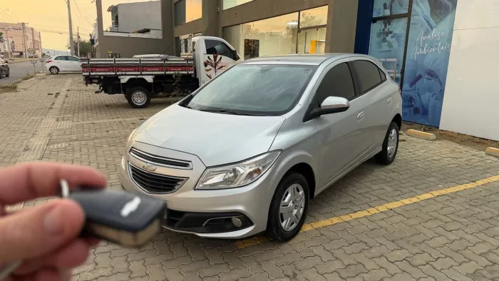 Chevrolet Onix JOY Hatch 1.0 8V Flex Mec. 4P 2018