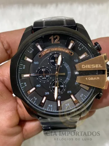 Relógio Diesel Mega Chief DZ4329 Preto Dourado Caixa Original