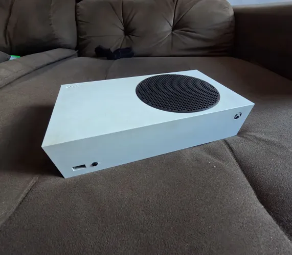 Xbox séries S + HD 1 TB