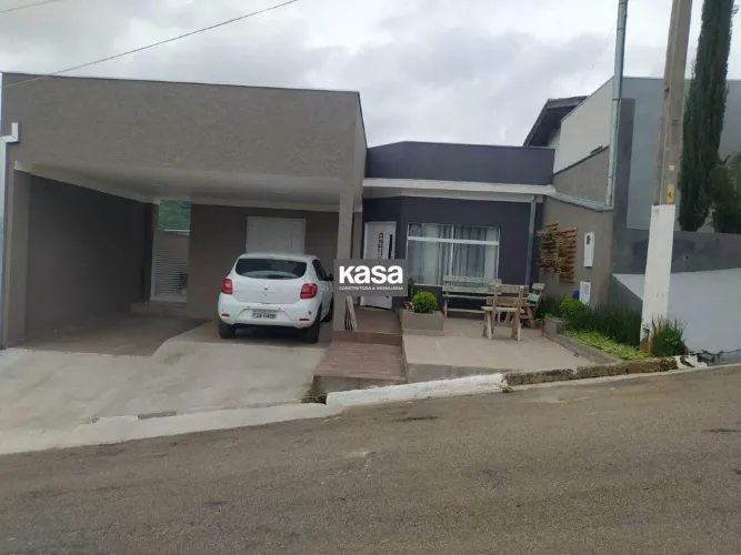 CASA A VENDA NO CONDOMINIO PORTAL DA SERRA EM BRAGANÇA PAULISTA, SP