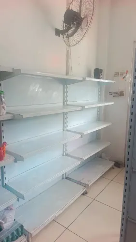 Gôndolas de Supermercado