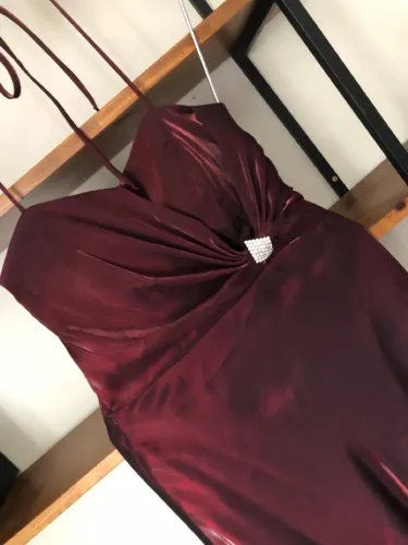 Vestido de festa vinho P/M casamento formatura madrinha formanda inclui echarpe
