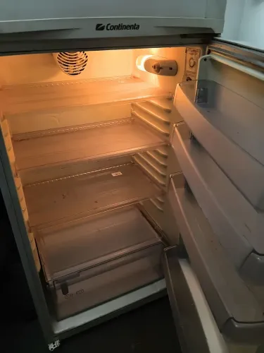 Excelente Geladeira 