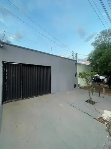 Agio casa 3 quartos Jardim São José - Goiânia - GO