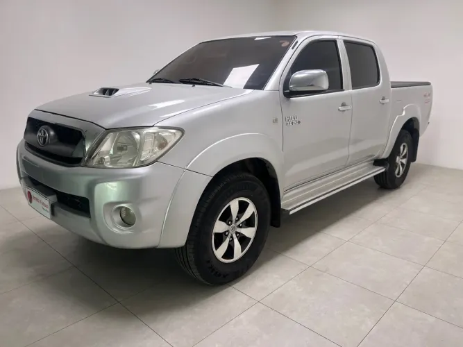 Toyota Hilux CD SRV 4X4 3.0 8V 116cv TB Diesel 2009