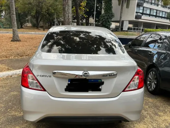 Nissan Versa V-drive Plus 1.6 16V Flex AUT 2021