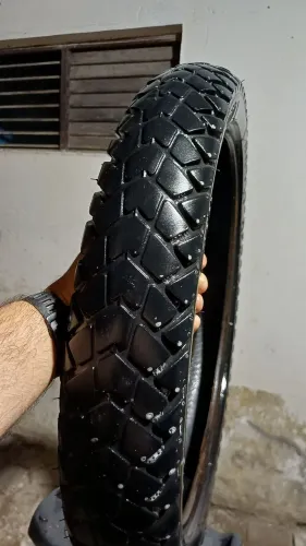 Pneu dianteiro Vipal Bros, Xre 190, Crosser