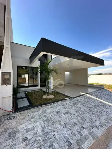Casa com 3 dormitórios à venda, 188 m² por R$ 950.000,00 - Green Park - Pedreira/SP